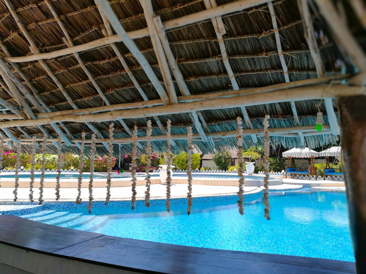 African Sun Sea Beach Resort & Spa Занзибар Экстерьер фото