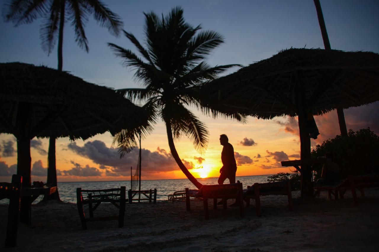 African Sun Sea Beach Resort & Spa Занзибар Экстерьер фото